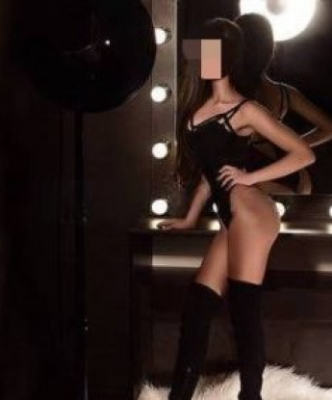 Альбина, 25 лет - домина БДСМ